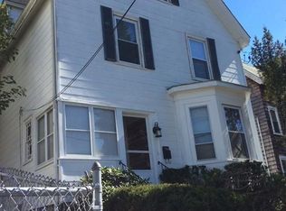 634 Metropolitan Ave, Hyde Park, MA 02136