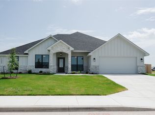 1404 Tahonta Dr, Hewitt, TX 76643