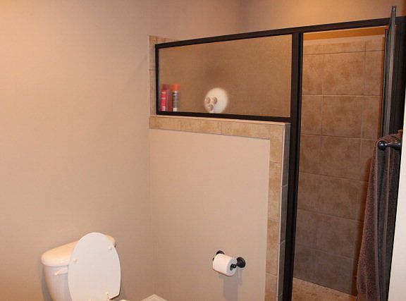 4th image of 312 Norbury Dr