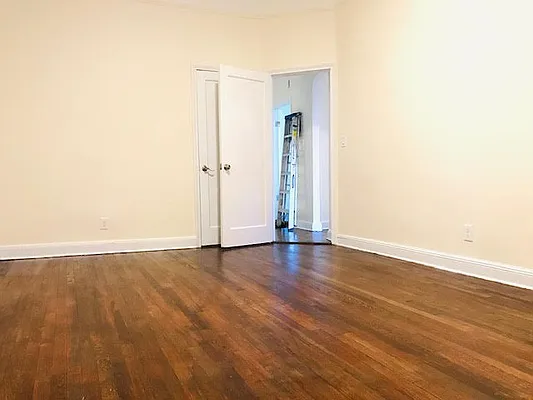 Rented by Oxford Property Group | media 27