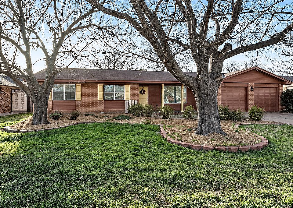 1st image of 4652 Sierra Madre Dr