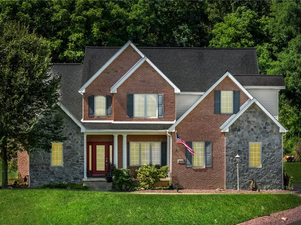 475 Spruce Ln, Houston, PA 15342