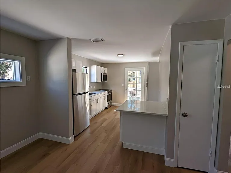 1922 Springtime Ave — Photo 6