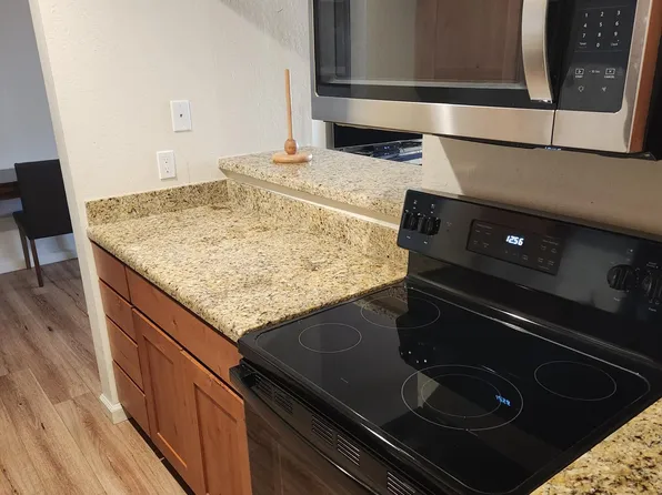 2955 Lakeside Dr Unit 224, Reno, NV 89509