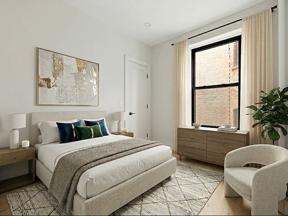 2nd image of 1220 Lexington Ave APT 4C