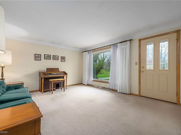 4th image of 24321 Normandy Dr