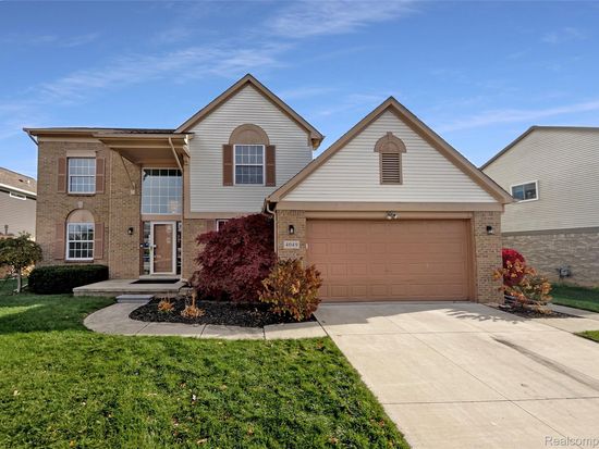 4049 Kimberly Dr, Canton, MI 48188