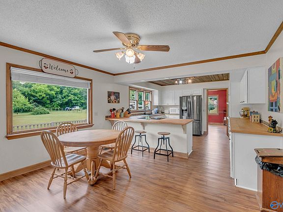 3rd image of 5005 Brookwood Dr NW