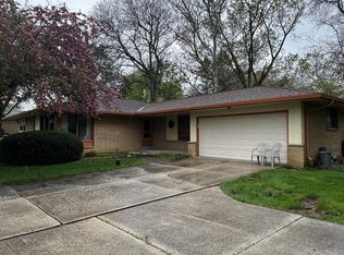 2645 Sheraton Rd, Brookfield, WI 53005