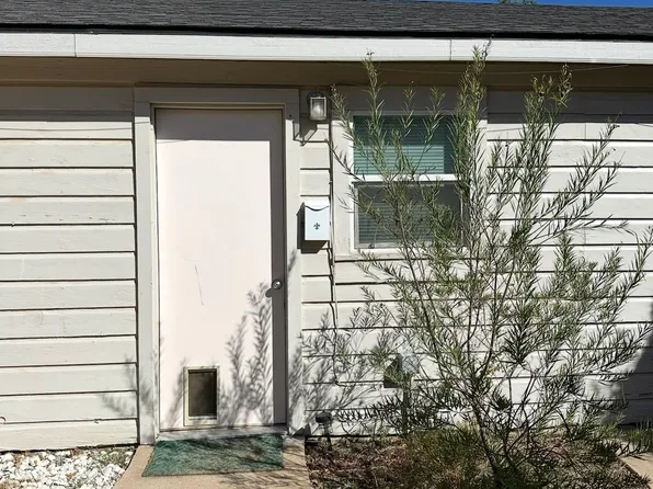 1105 5th Ave, Canyon, TX 79015