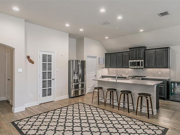 5th image of 5605 Salt Springs Dr