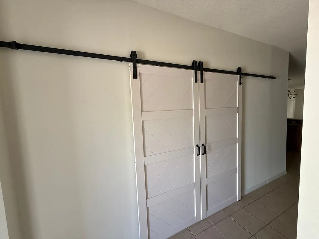 3 bed, 2.0 bath, 1840 sqft, $2,350 — Photo 3