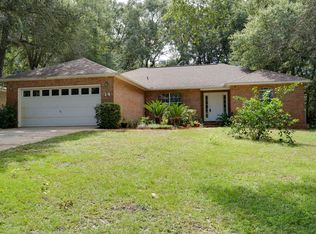 14 E Kathy Ln, Freeport, FL 32439