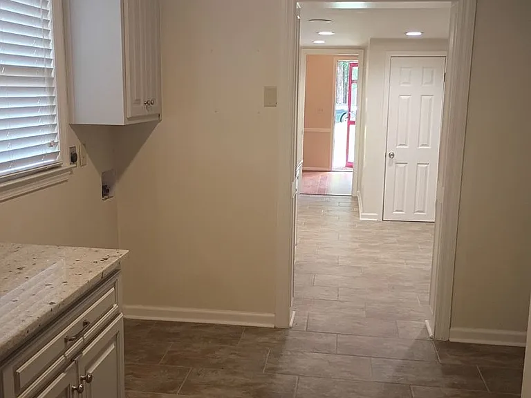 4437 Old Hickory Ln — Photo 10