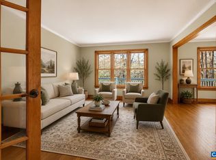 472 Horseshoe Mountain Rd, Roseland, VA 22967