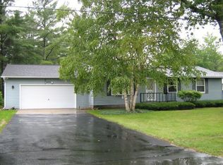 6657 Burchfield Rd, Indian River, MI 49749