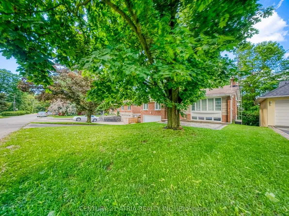 140 Ridgewood Rd #Basement, Toronto, ON M1C 2X2