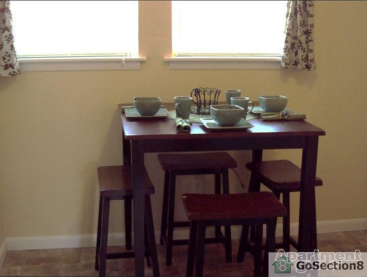 2nd image of 600 Musgrave Blvd APT 13