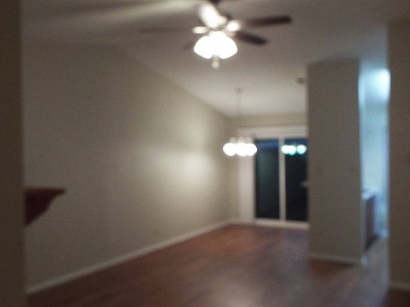 4th image of 120 Whisper Wood Way