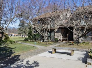 38 Claremont Ct, Red Bank, NJ