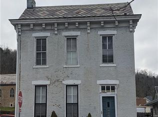 426 East St, Madison, IN 47250