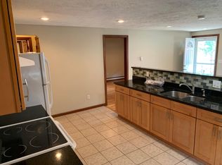 50 Bonnyview St #50, Springfield, MA 01109