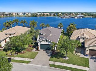 5040 Lake Overlook Ave, Bradenton, FL 34208