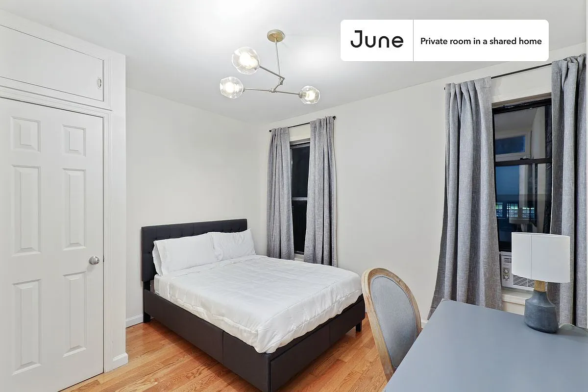 Full bedroom in 4 bed/1 bath home in Upper West Side #764 A — Photo 1