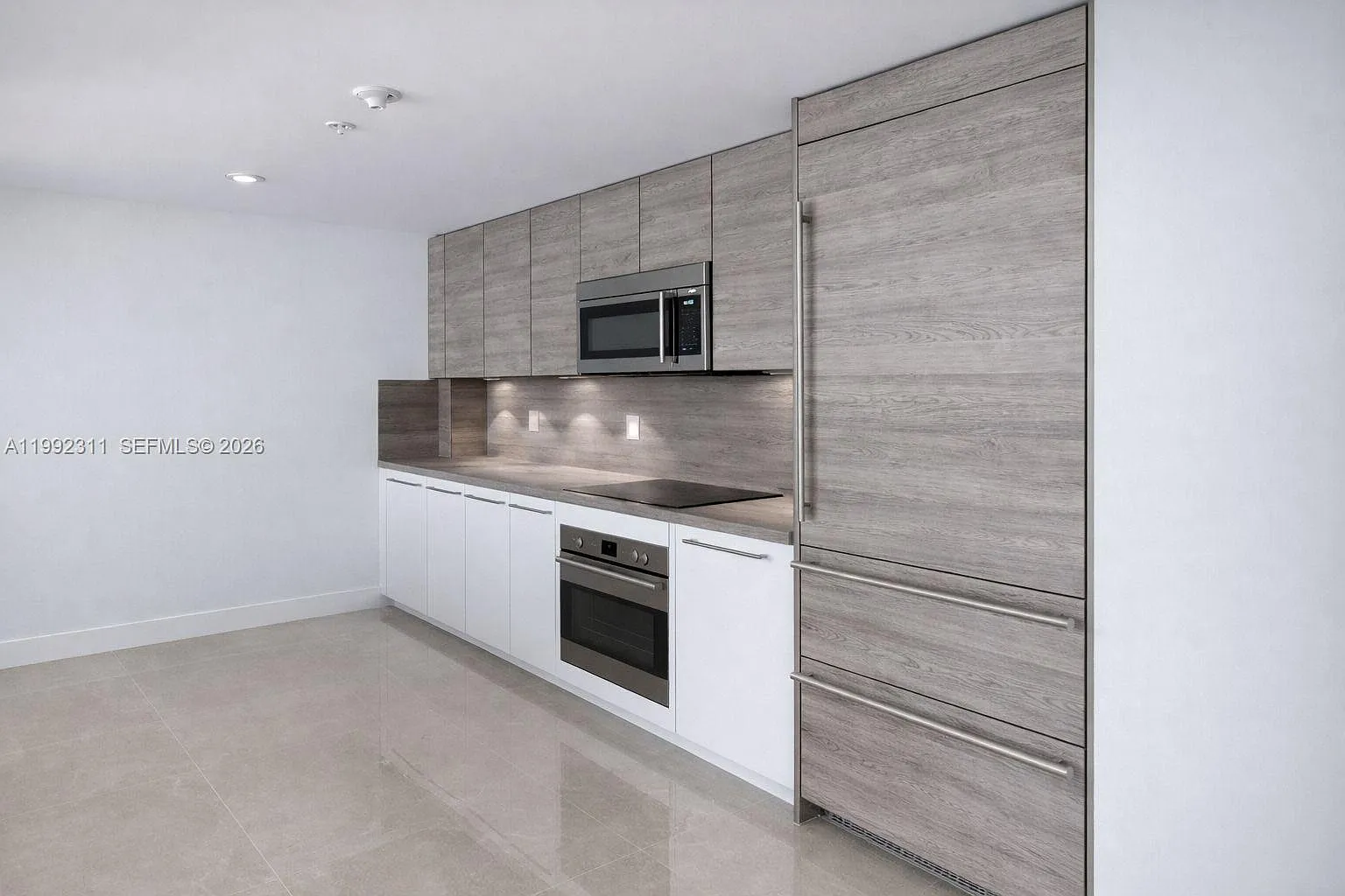 400 Sunny Isles Condo Eas — Photo 2