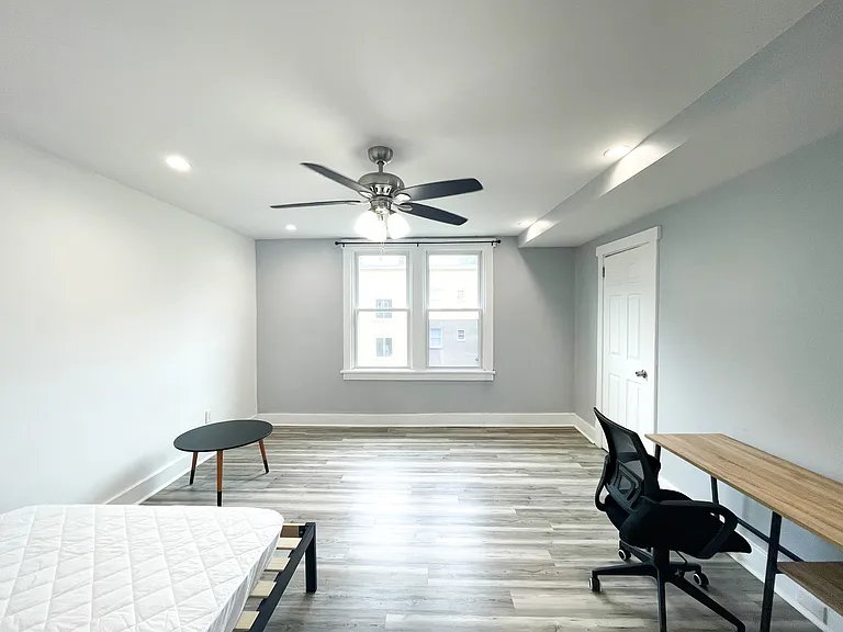 5850 Alderson St #1 — Photo 6