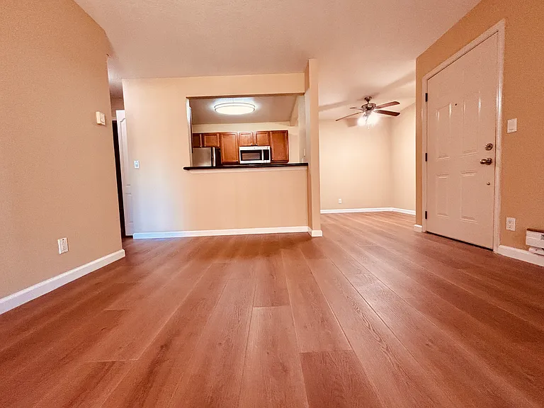 3293 Foxtail Ter — Photo 2