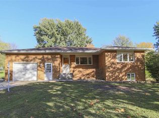 4565 Winghaven Dr, Waterloo, IA 50701