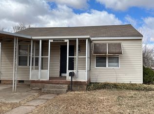 1602 S 8th St, Chickasha, OK 73018