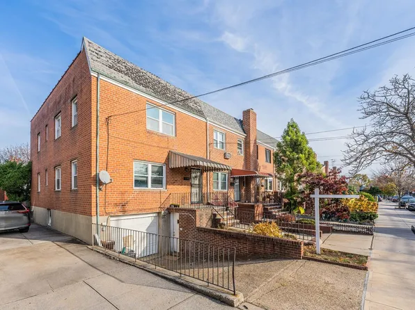 59-31 69 Lane, Maspeth, NY 11378