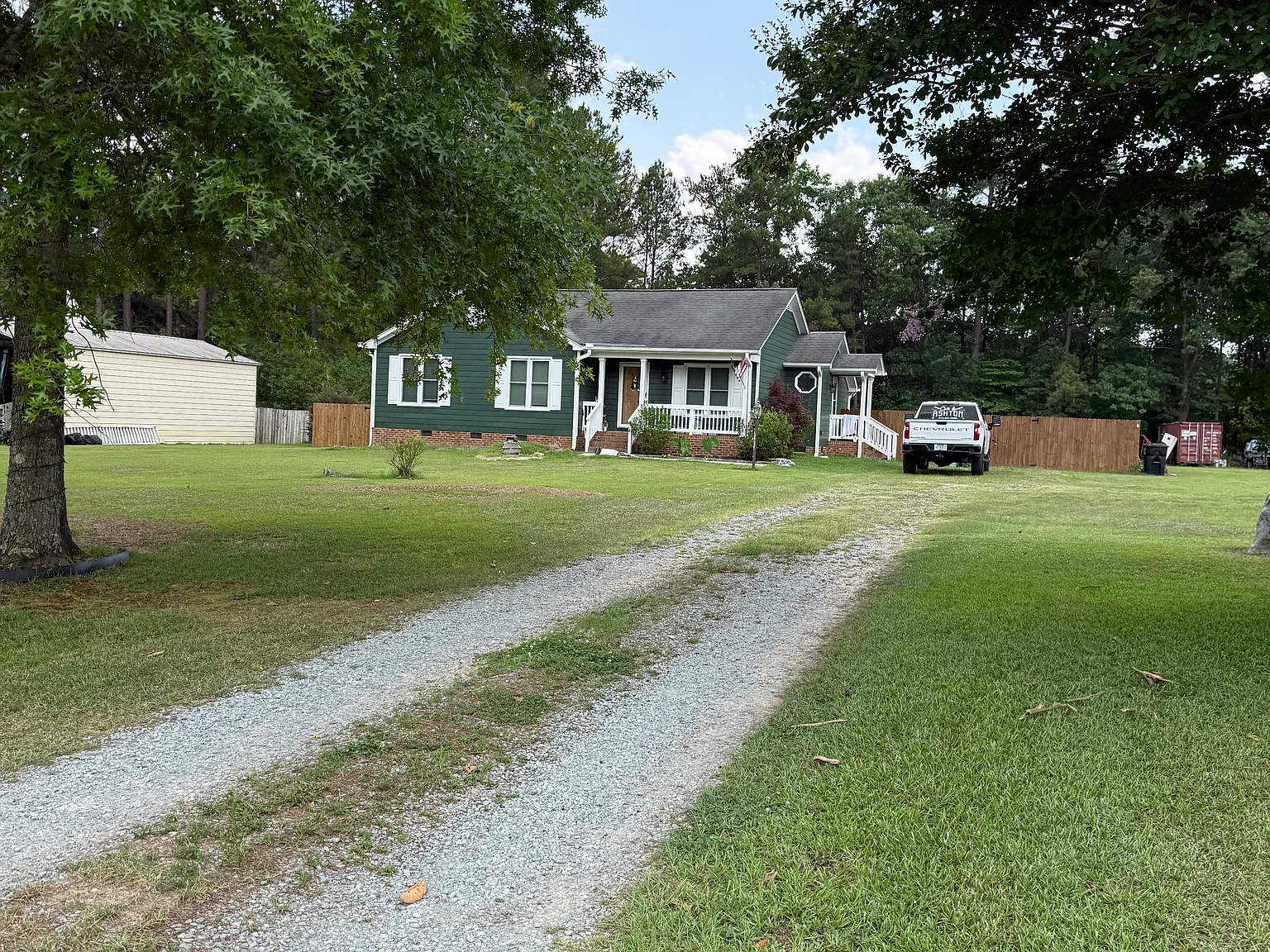 3 bed, 1221 sqft, $1,800 — Photo 4