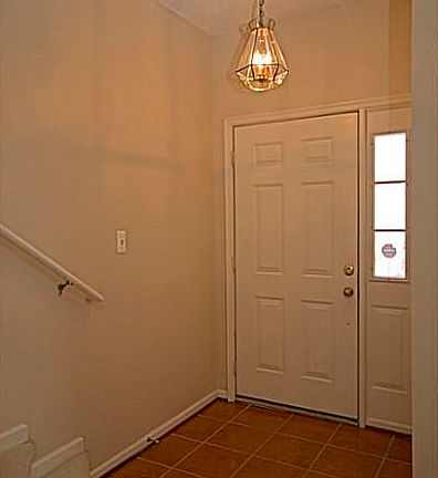 2nd image of 719 Windbrook Cir