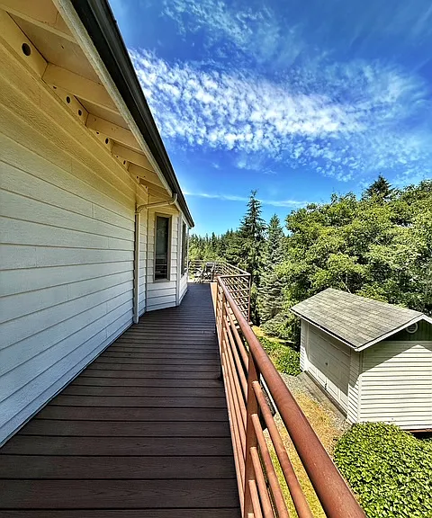 634 NE Dawn Rd — Photo 34