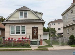 41 Stein Ave, Wallington, NJ 07057