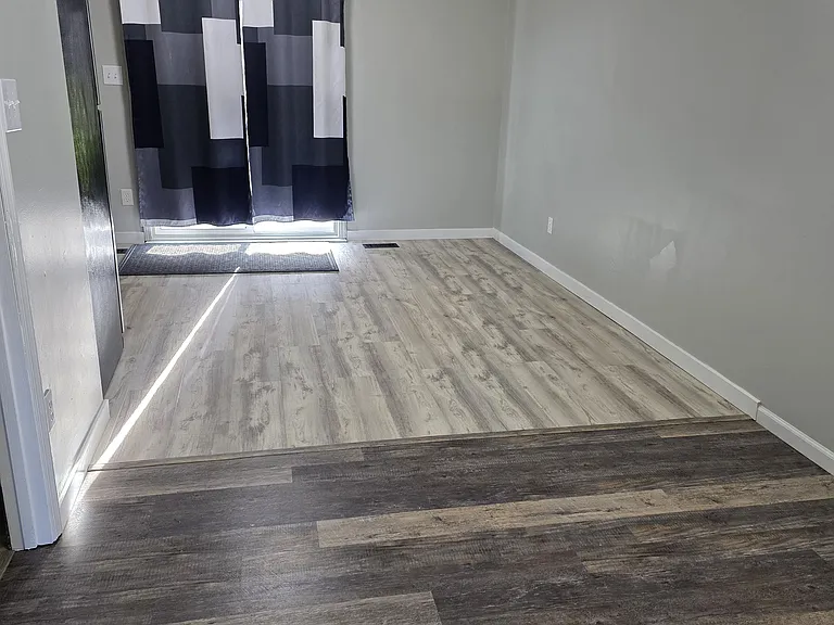 7348 Bigger St — Photo 4