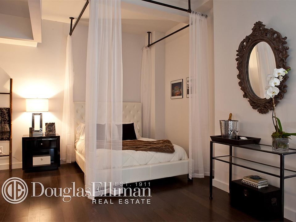 1st image of 116 John St APT 2806