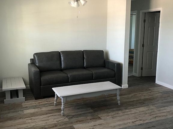 5th image of 106 W Bay Ave APT 8