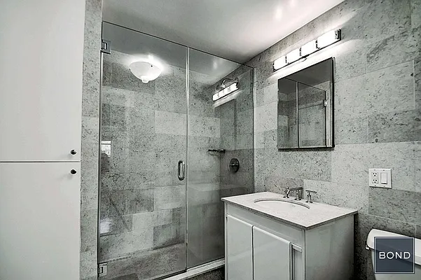 Rented by Bond New York | media 22