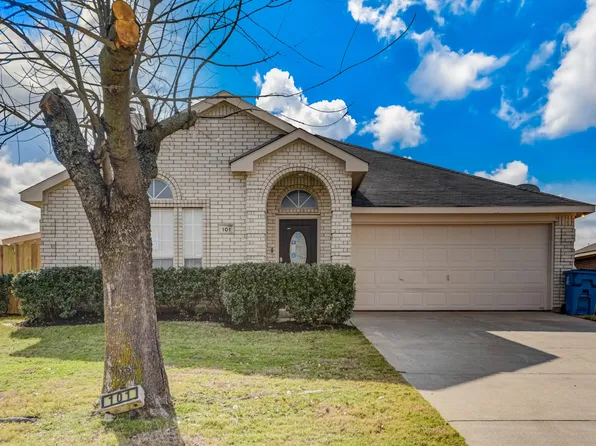 101 Faircrest Dr, Aubrey, TX 76227
