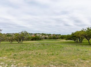 2001 Club House Rd, Kerrville, TX 78028