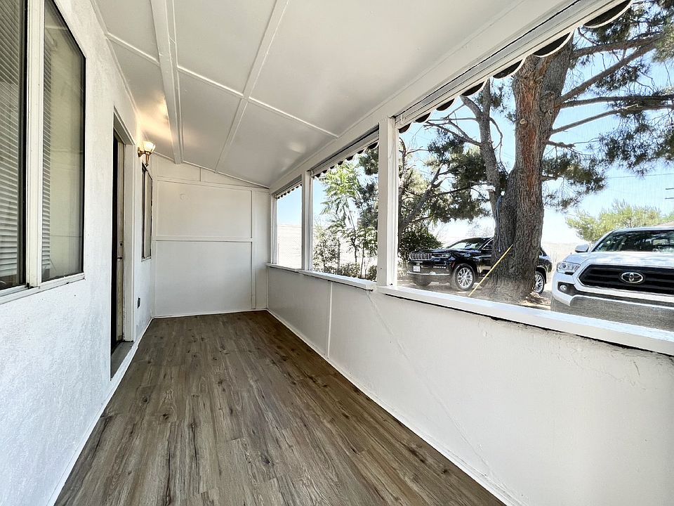 1st image of 1297 E 6th St APT B