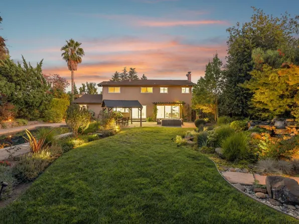 19743 Yuba Ct, Saratoga, CA 95070