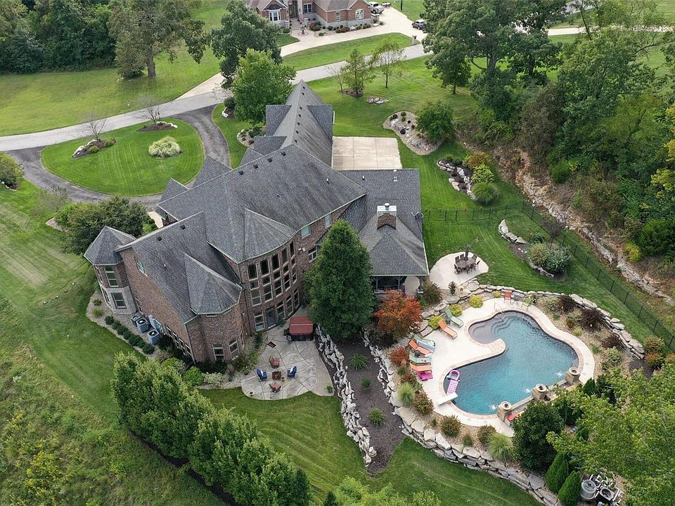 9707 Avondale Hills Ln, Wentzville, MO 63385 Zillow