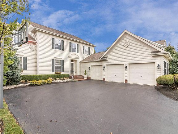 2nd image of 7012 Cunningham Dr