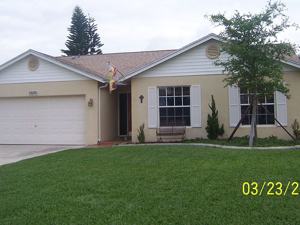 1st image of 9830 Goldenrod Dr