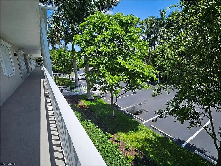 3001 Sandpiper Bay Cir #B202 — Photo 19